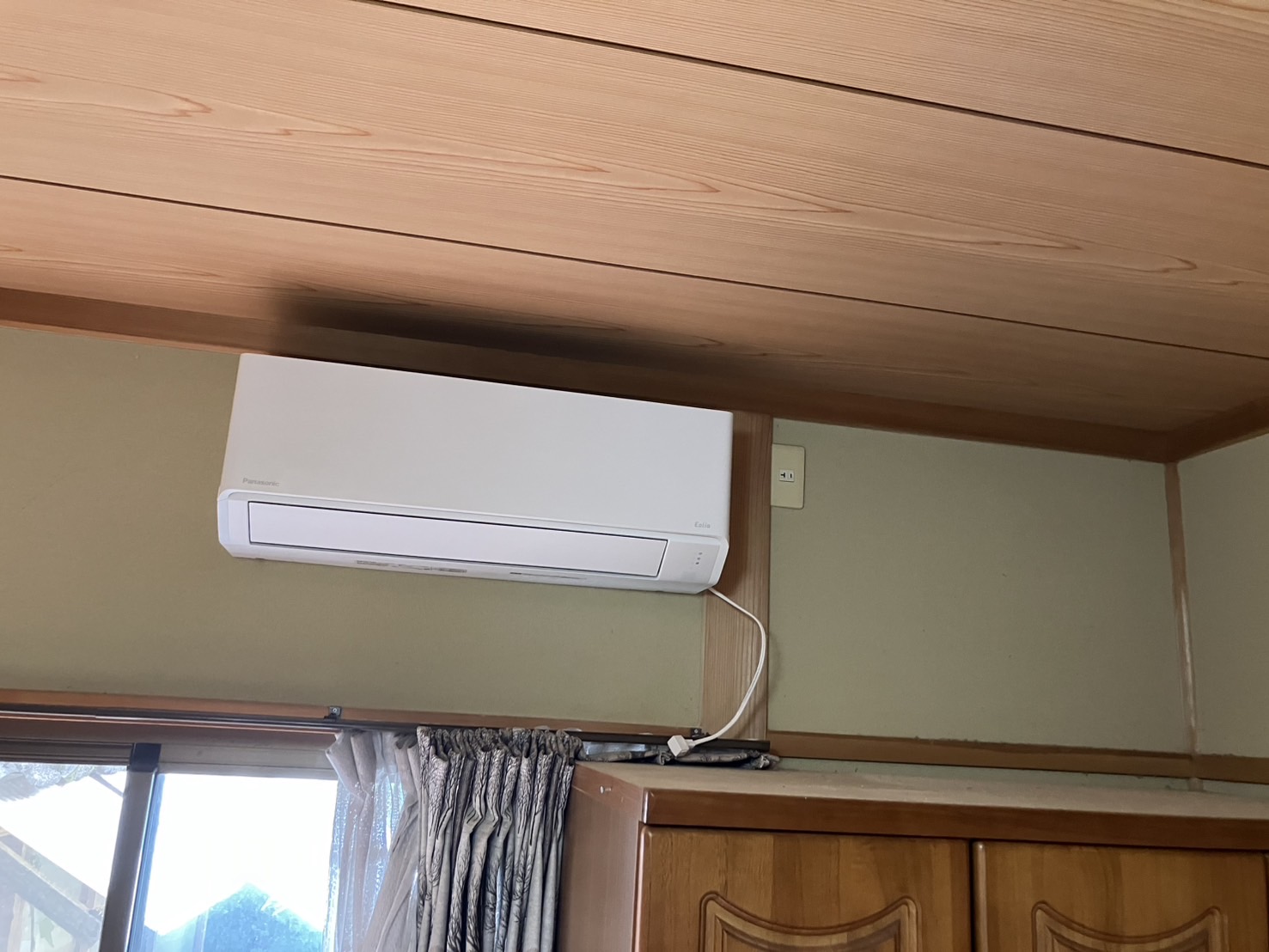 伊万里市H様邸ルームエアコン取付工事