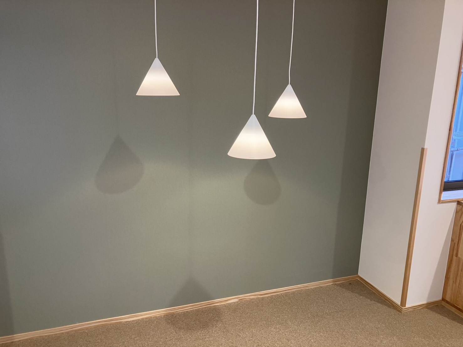 伊万里市某保育園新築工事照明器具取付工事